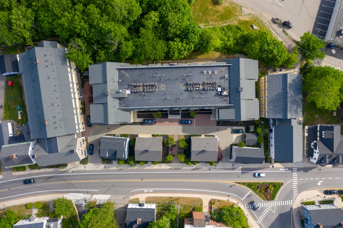 Photos and Video of 2335 Main Street in Durham, NH